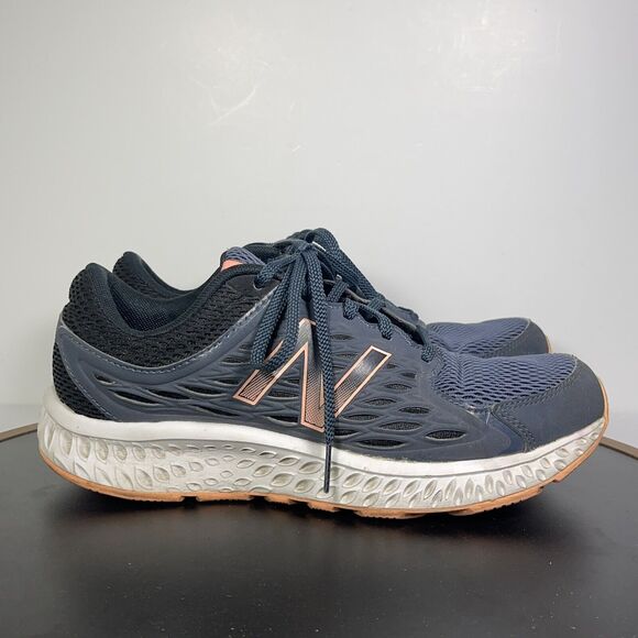 New Balance Trail Running Shoes Womens Size 8 Blue Pink Response 1.0 - Picture 1 of 12